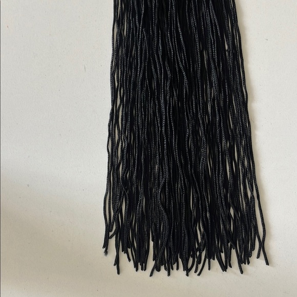 Black and Gold Feather Headband - Picture 6 of 9